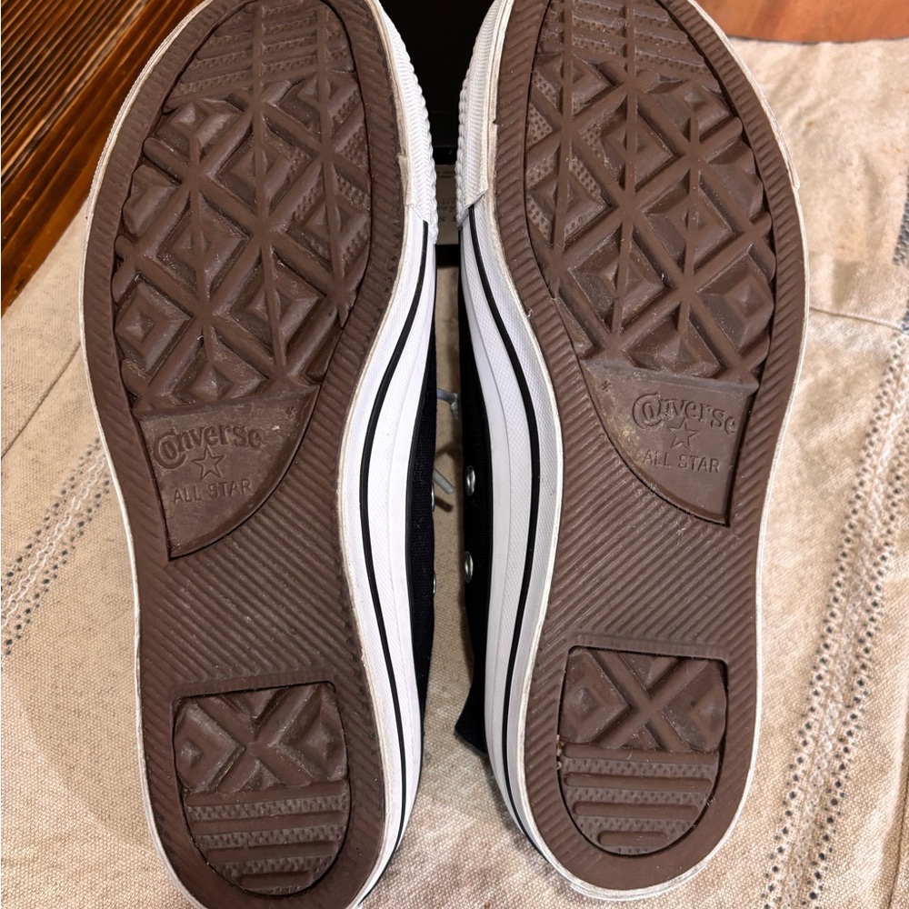 Converse Black and White Classic Sneakers - Picture 5 of 5